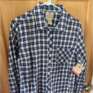 New With Tags Women’s Size Medium Blue & White Plaid Long Sleeve Button Down